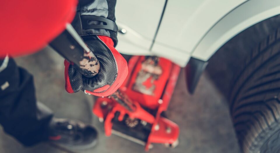 Using Car Lifts and Jacks from Harbor Freight Without Getting Injured