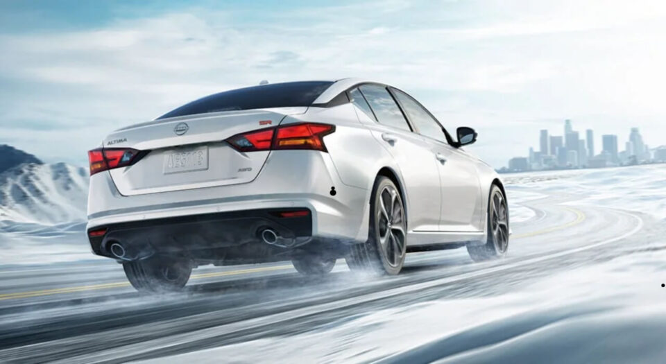 How Long Does a Nissan Altima Battery Last, and When Should You Replace It