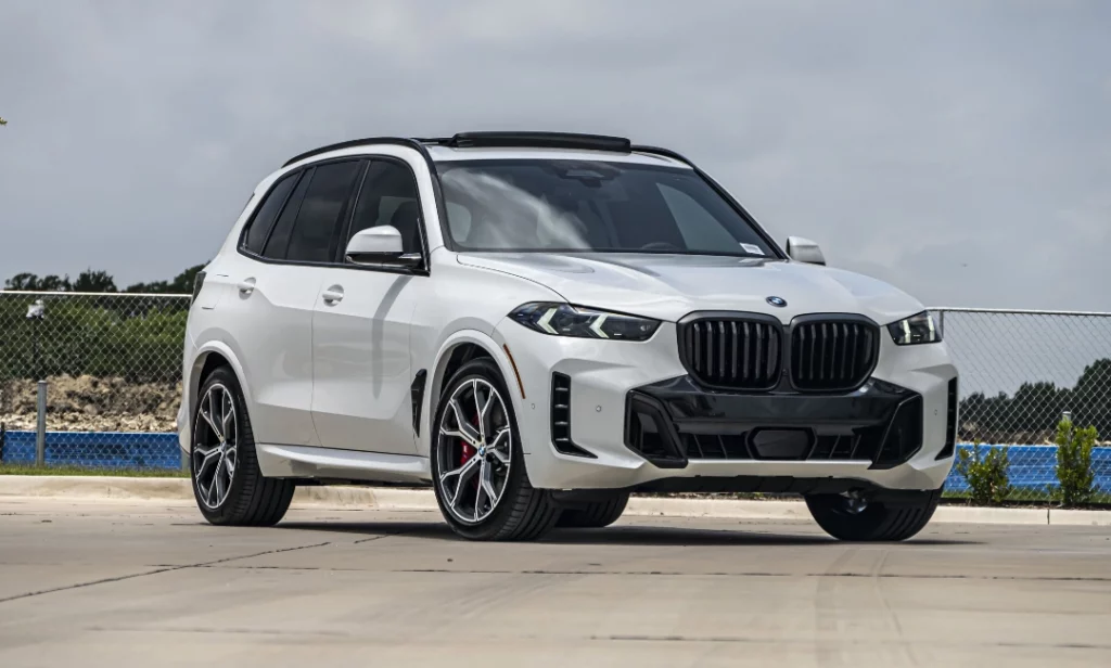 White BMW SUV X5 2025 For Perfect Family Ride