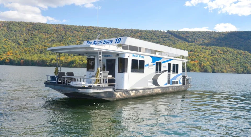 Raystown Lake Boat Rentals Guide Pontoon, Fishing, and Houseboats